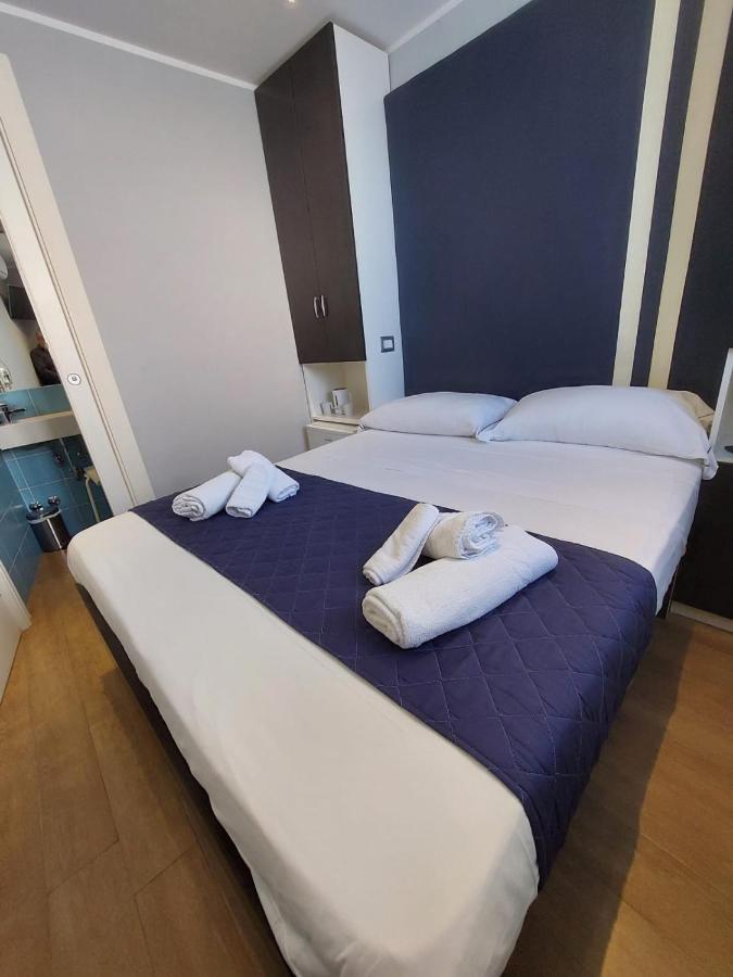 La Stanza Sul Porto Di Amalfi Camera Piccina Piccina Con Bagno Privato E Terrazzino Vista Mare Exterior foto